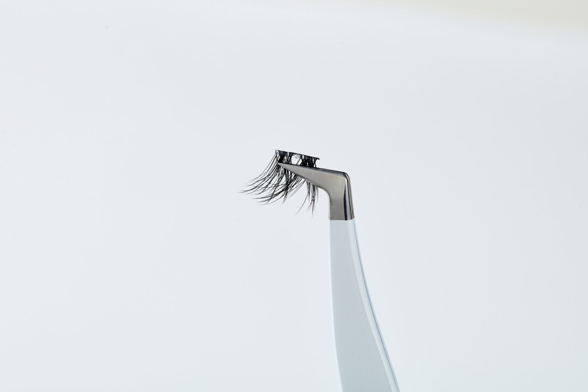 Kayshe Press - On Lashes: Charlotte + Annabelle - KAYSHE